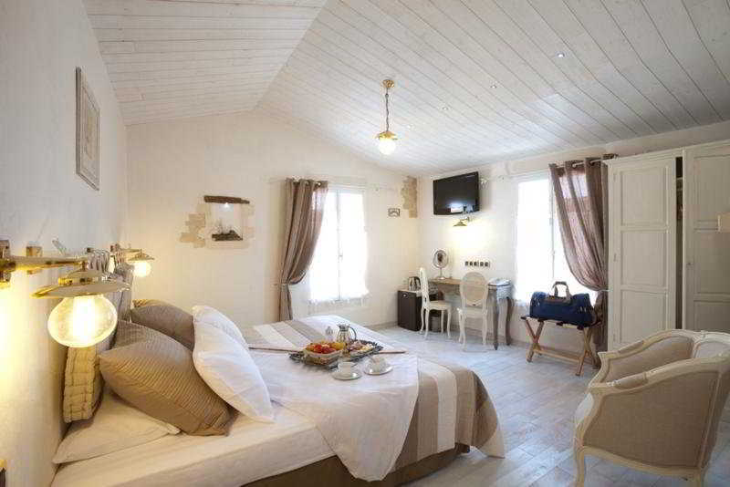 Chambre D'Hotes Hote Des Portes Ile De Re Ле-Порт Экстерьер фото