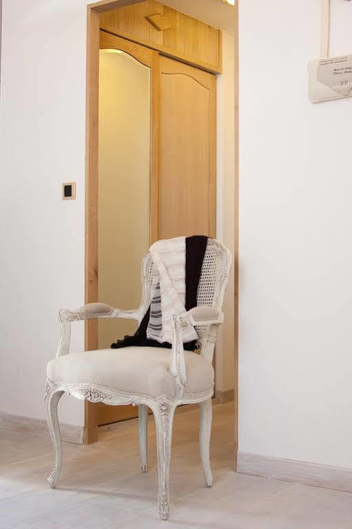 Chambre D'Hotes Hote Des Portes Ile De Re Ле-Порт Экстерьер фото